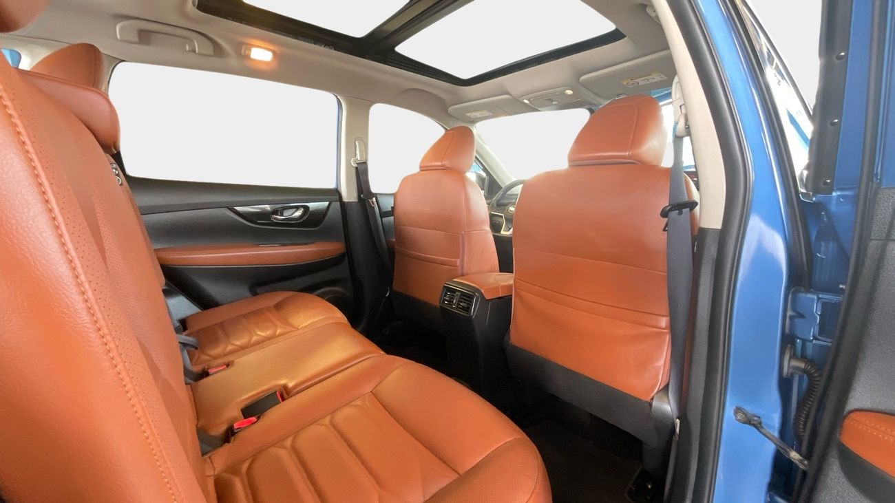 نيسان إكس تريل SL | شامل الضمان | 0 ﺪﻔﻋﺓ ﺃﻮﻟﻯ