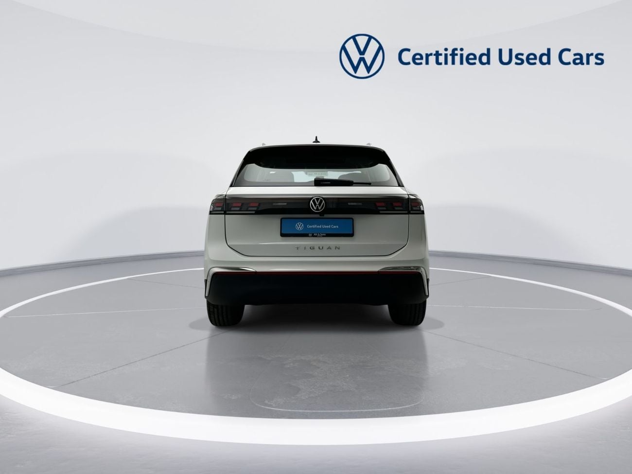 فولكس واجن تيجوان 1.4L | Panoramic Sunroof with Leather Seats  | VW Certified | GCC Specs
