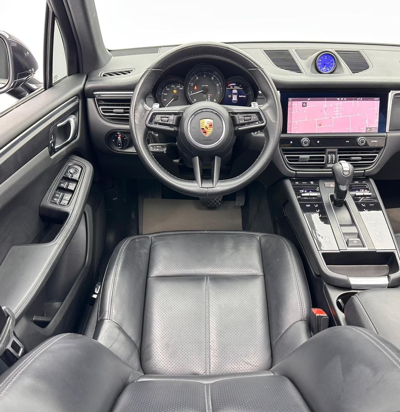 بورش ماكان 2022 Porsche Macan, 1 Year Warranty Unlimited, Full Service History, Excellent Condition, GCC