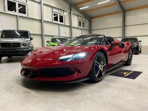 Ferrari 296 GTS Base