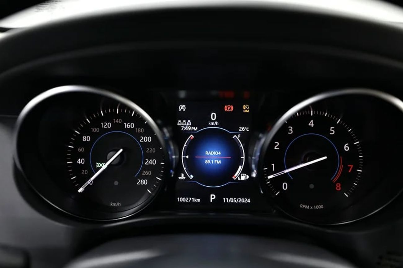 جاكوار F بيس GCC | 1,400 Monthy | Free Insurance + Registration | Warranty Till | Ref#A395886