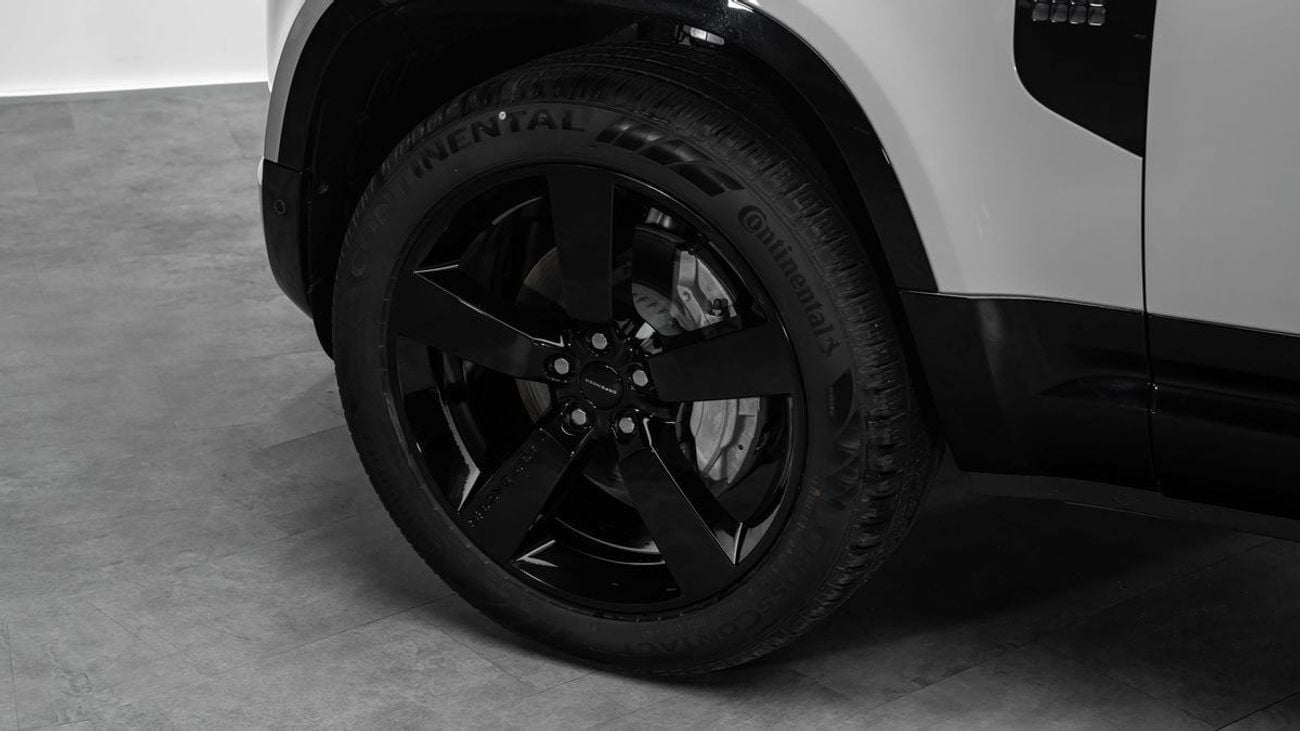 لاند روفر ديفندر X-Dynamic HSE P400e - 2026 - Under Warranty