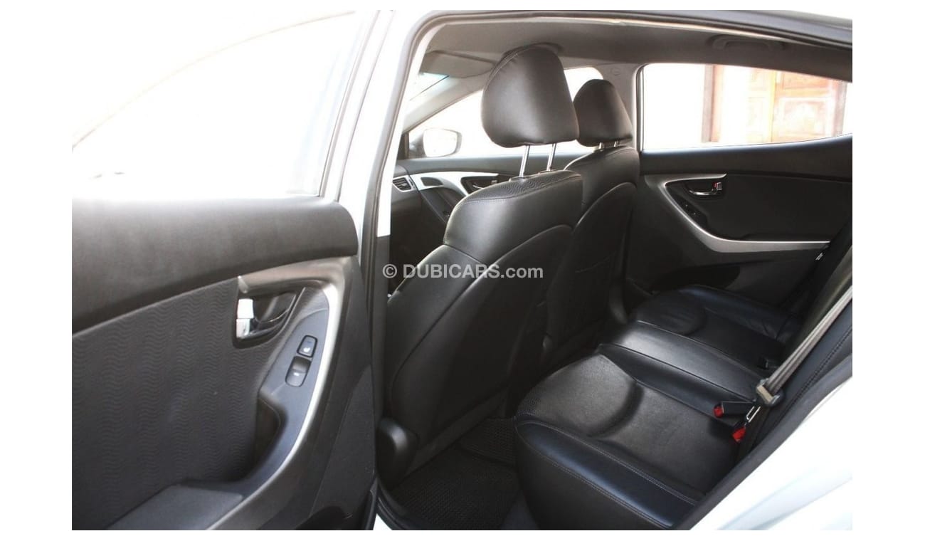 هيونداي افانتي هيونداي افانتي 2011 بحالة ممتازة وارد كوريا اوراق جمارك بدون حوادث