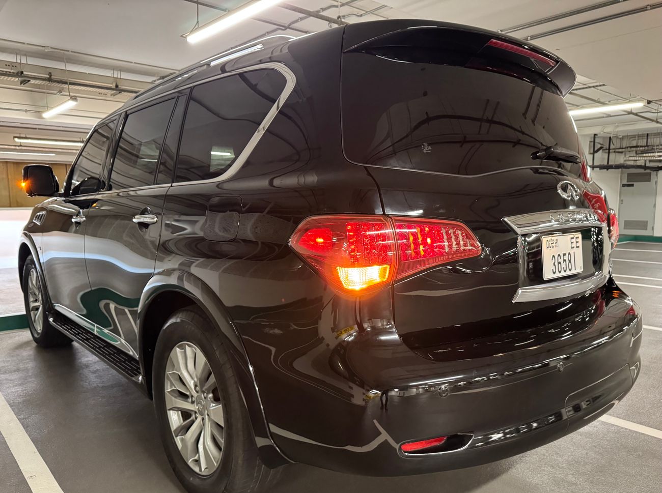 Infiniti QX80 EXCELLENT CONDITION, 4x4 , V8 5.6L