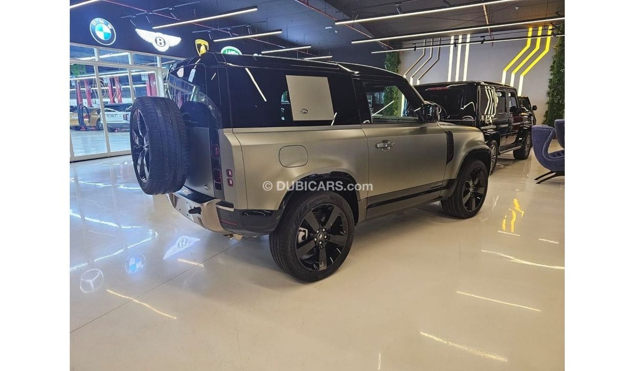 Land Rover Defender P400 90 X-Dynamic HSE Defender 90 X-Dynamic P400 /V6 / 2021 /3 Year warranty and service contract