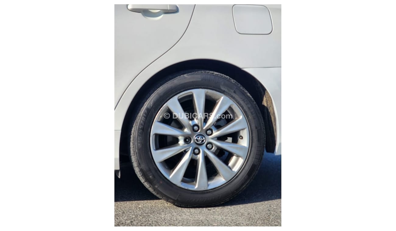 تويوتا كامري TOYOTA CAMRY HYBRID 2016 MODEL FULL OPTION