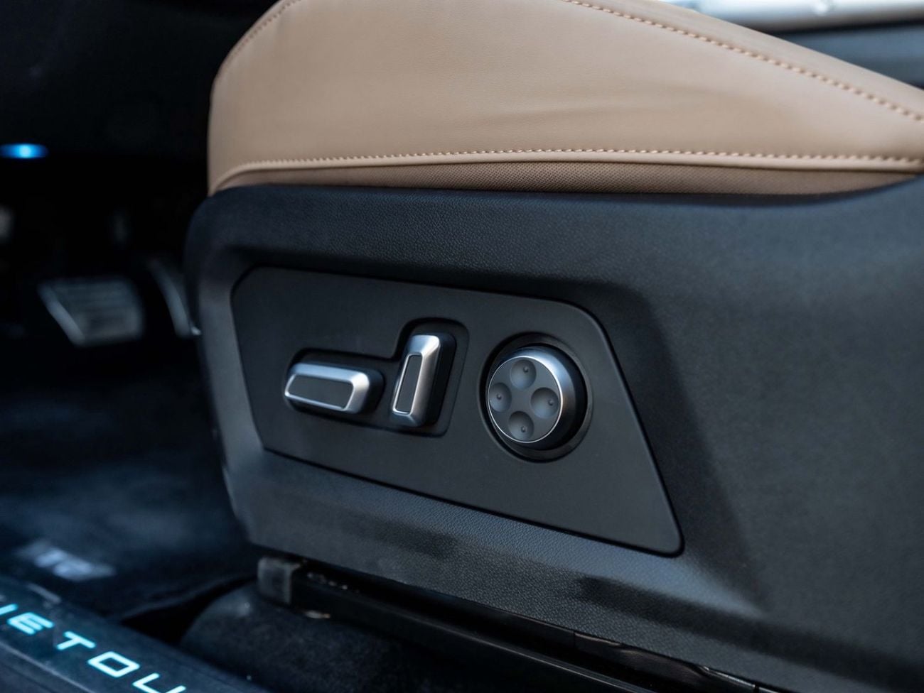 Jetour T2 LUXURY PLUS