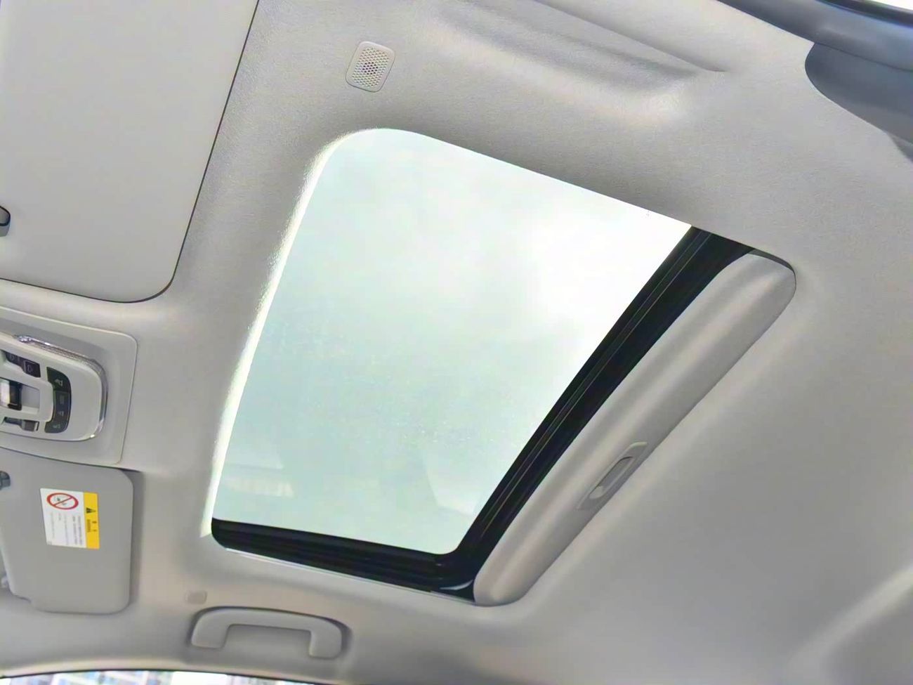 Toyota Corolla Corolla 1.8L Hybrid Dual Engine Elite Edition with Sunroof | For Export