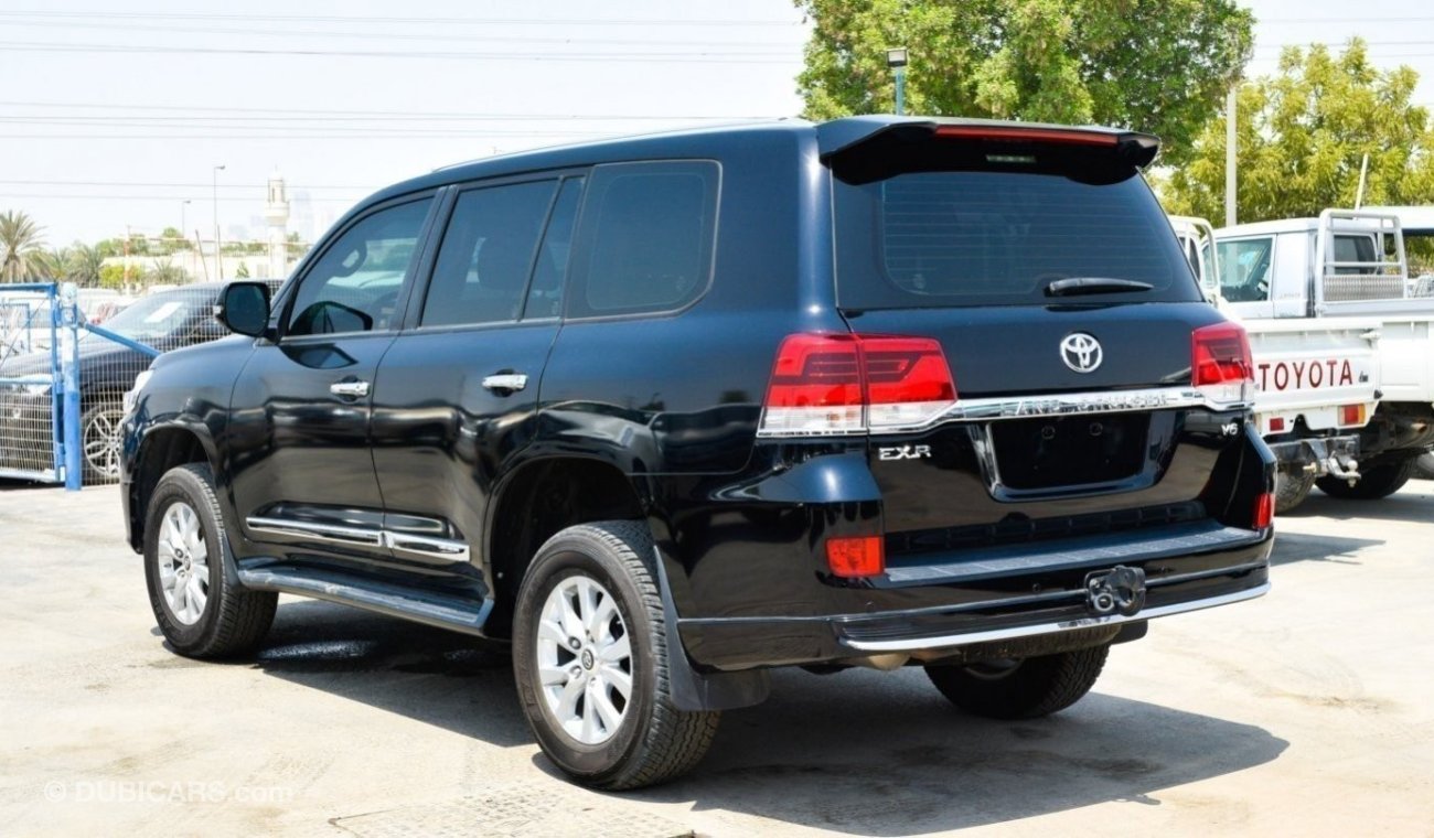 Toyota Land Cruiser Leather electric seats, leather seats dvd cameras Rear TV,  sports rims bodykit as new low kms built