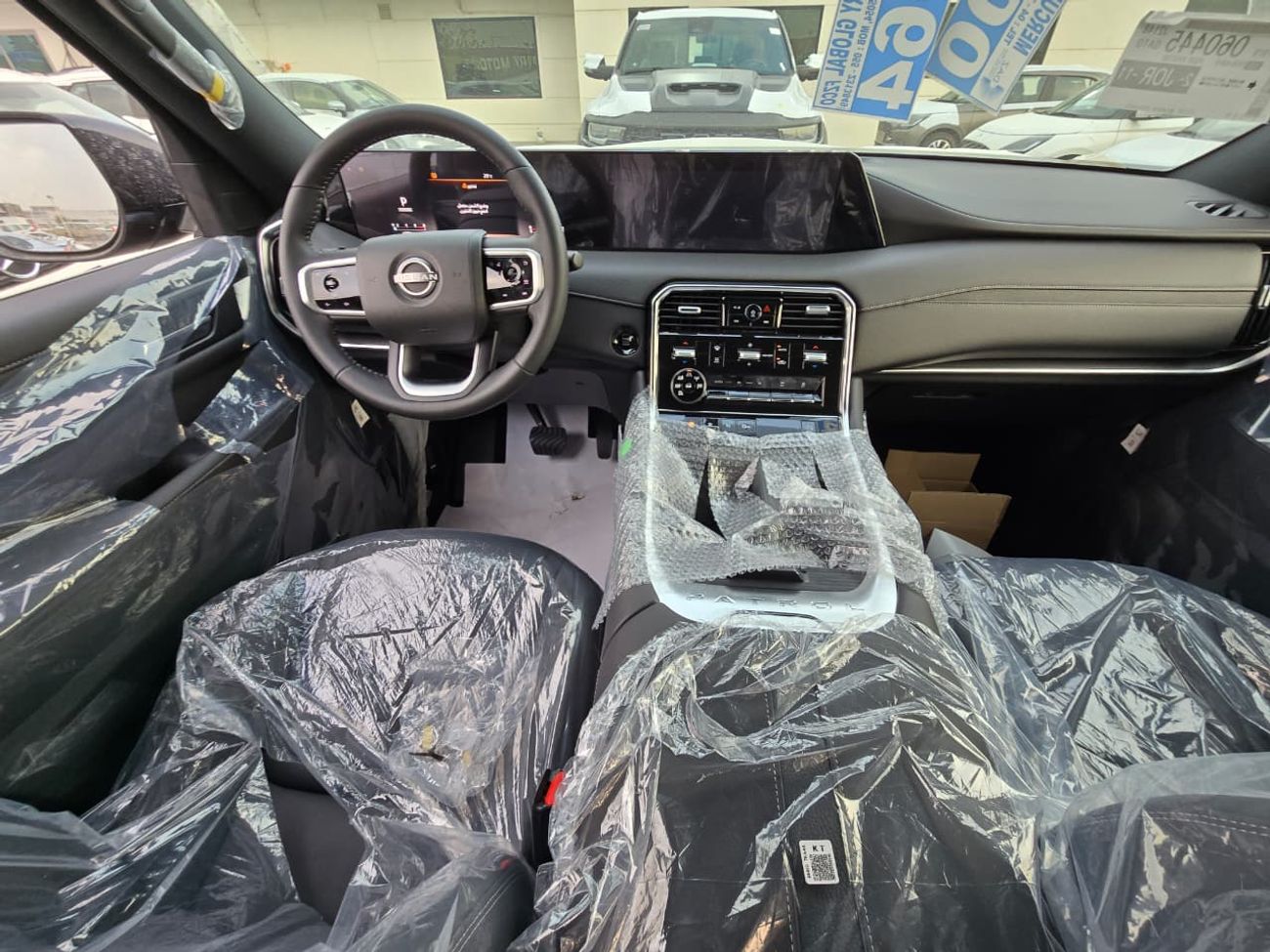 Nissan Patrol 3.8L SE PETROL A/T 7 SEATER