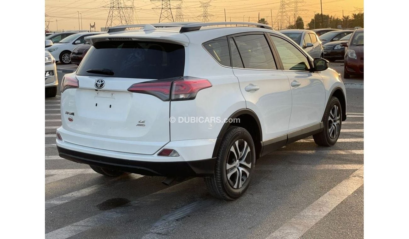 Toyota RAV4 2017 TOYOTA RAV4 LE / AWD / MID OPTION