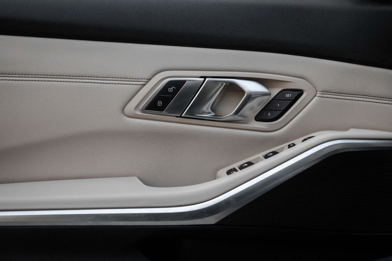 BMW 330i | 2,742 P.M  | 0% Downpayment | Full Agency Service!