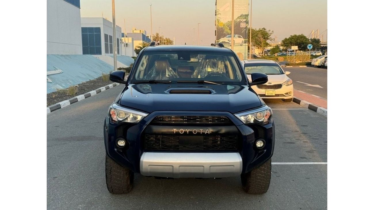 تويوتا Runner4 2021 SR5 PREMIUM LEATHER SEATS 4x4 USA IMPORTED