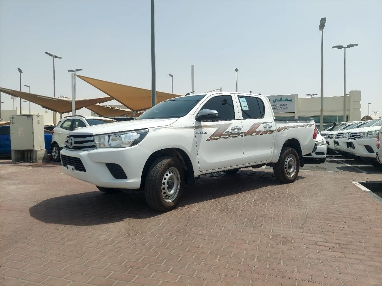 Toyota Hilux DC 2.4L 4WD DIESEL MANUAL TRANSMISSION