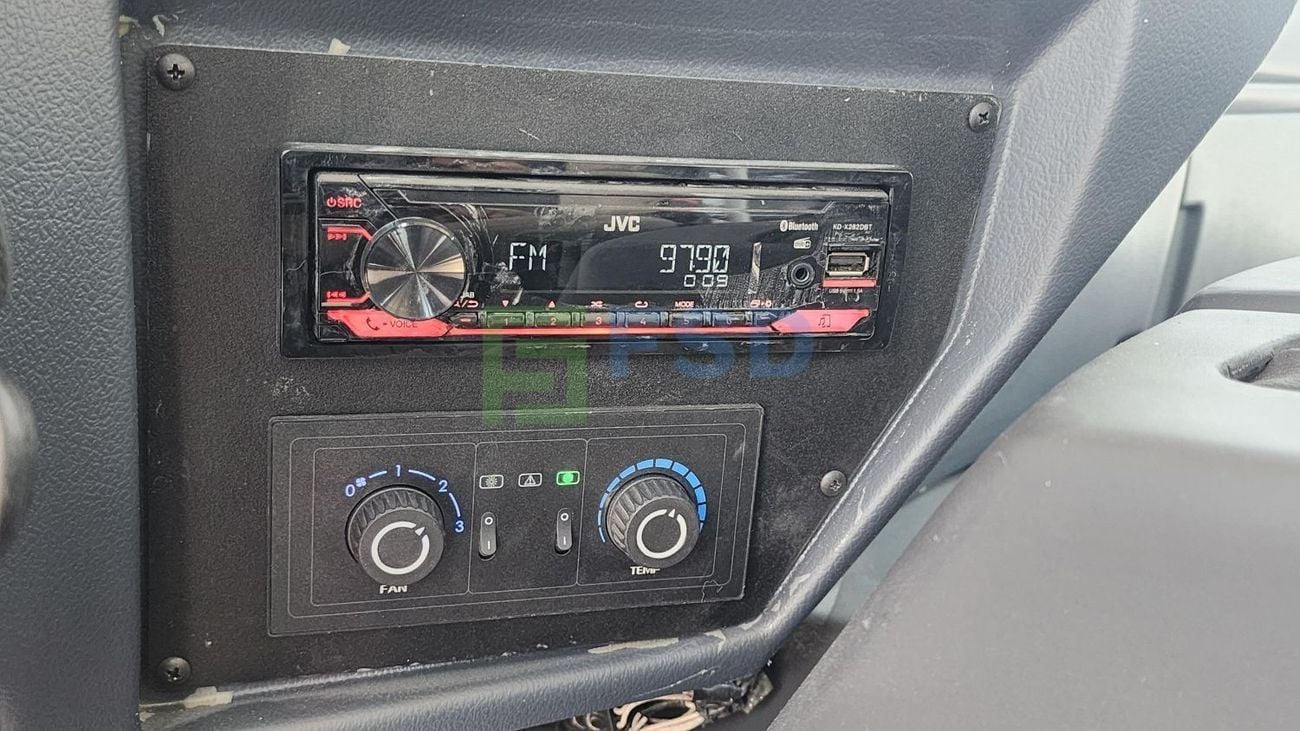 اشوك ليلاند Gazl Ashok Leyland Gazl Mini Bus 2.7L 2WD M/T MY-2025