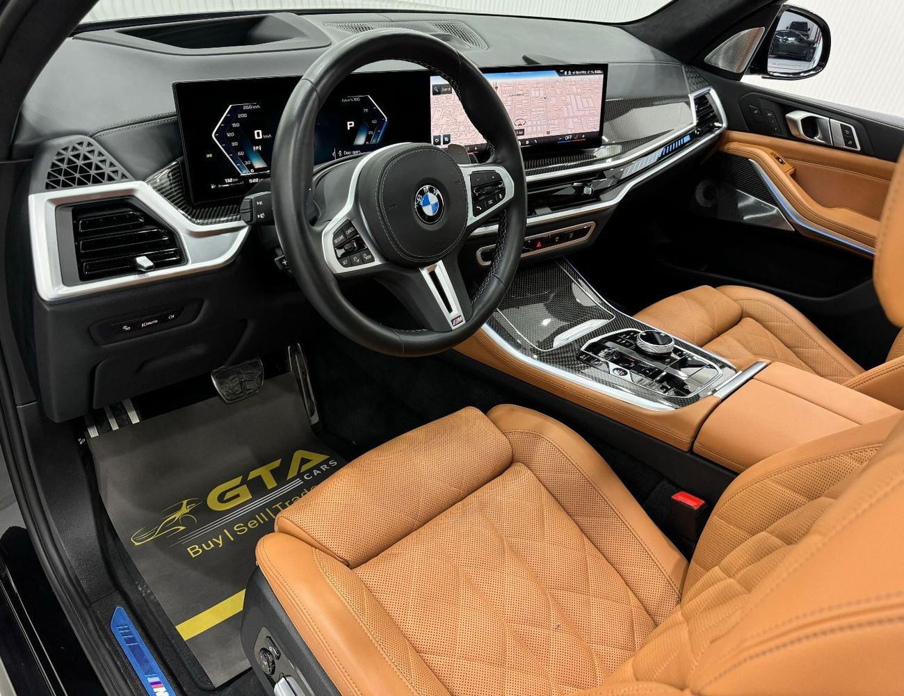 بي أم دبليو X5 M 2024 BMW X5 M60i xDrive, July 2028 BMW Warranty + Service Pack, Fully Loaded, Very Low Kms, GCC