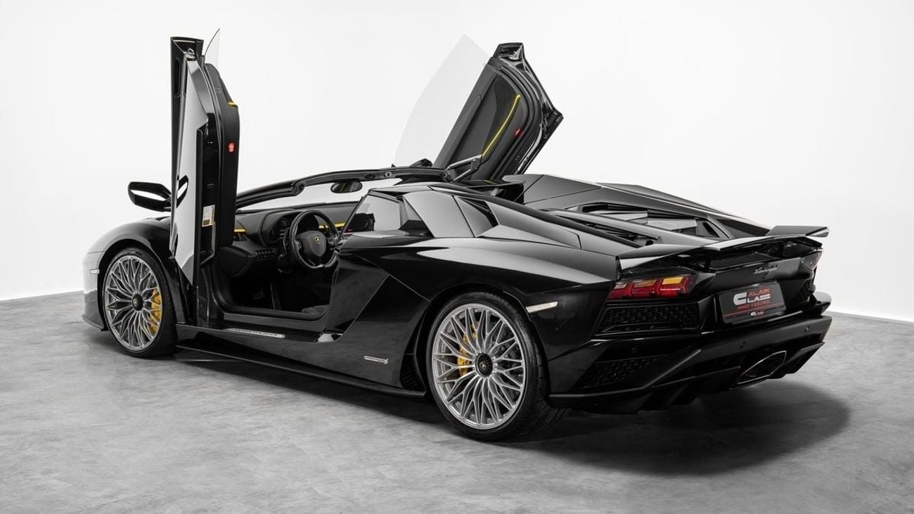 Lamborghini Aventador S Roadster - 2018 - Euro Specs