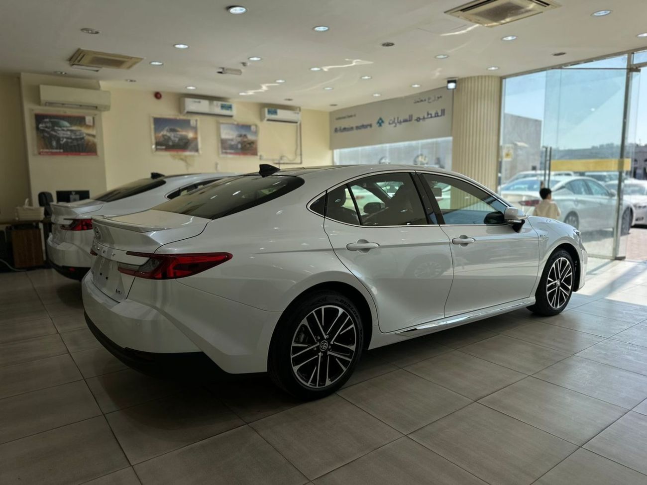 Toyota Camry GLE 2.5L