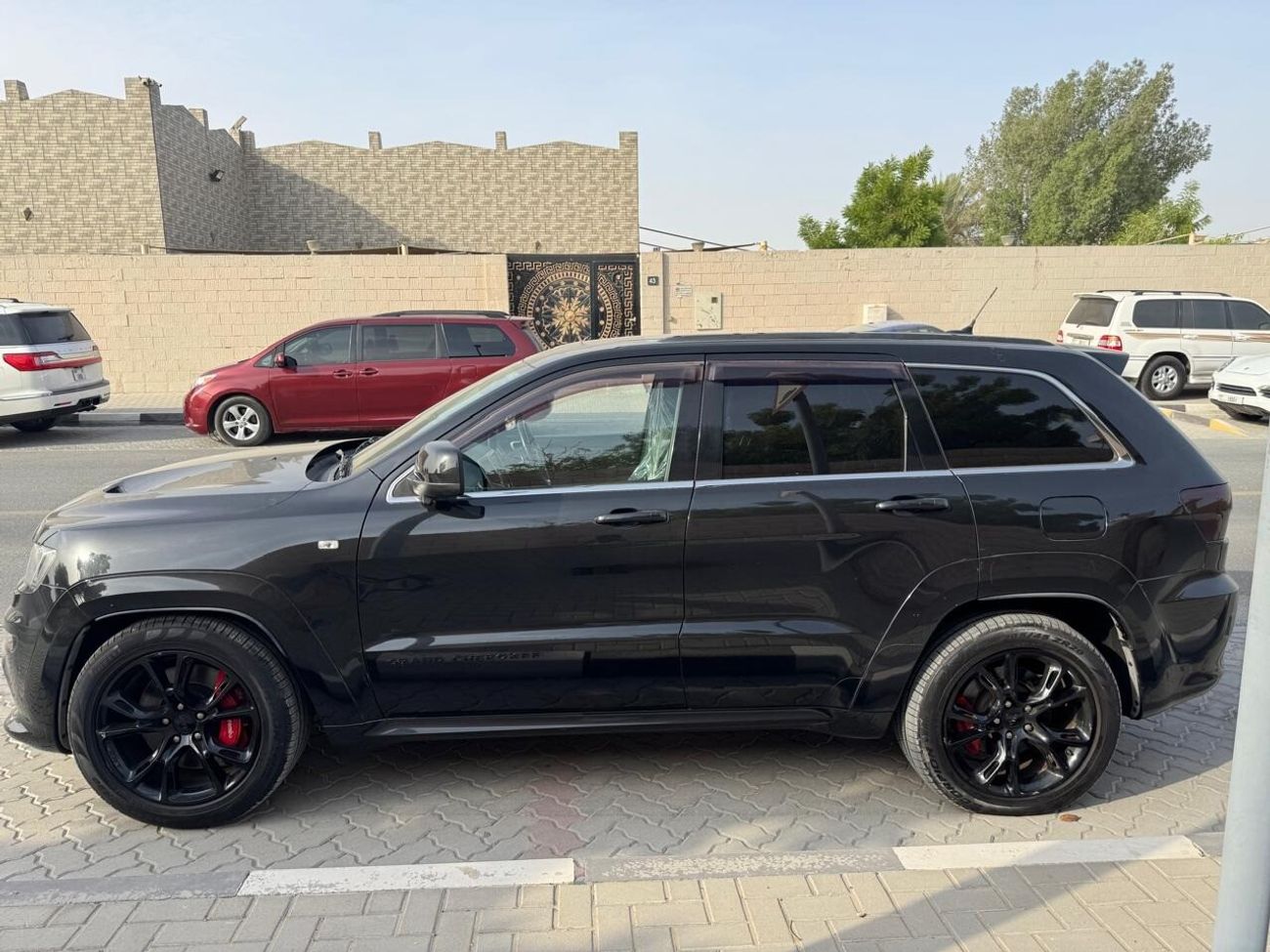 جيب جراند شيروكي SRT 6.4L