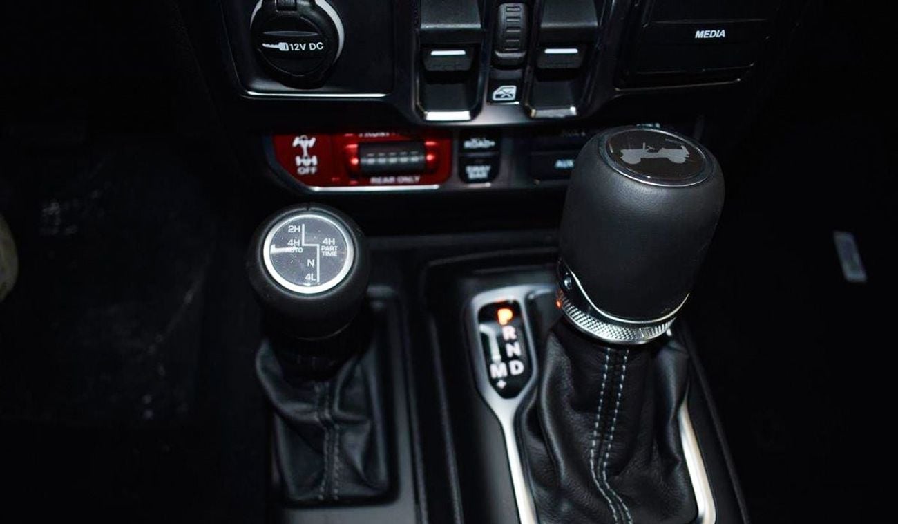 Jeep Wrangler Unlimited Rubicon 4-Door 2.0L petrol  4WD 8 Speed Automatic | 2026 Model | For Export