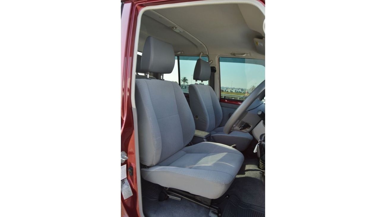 Toyota Land Cruiser Pick Up Double Cabin