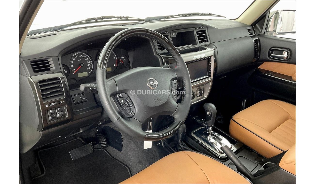 نيسان باترول سوبر سفاري Super Safari
