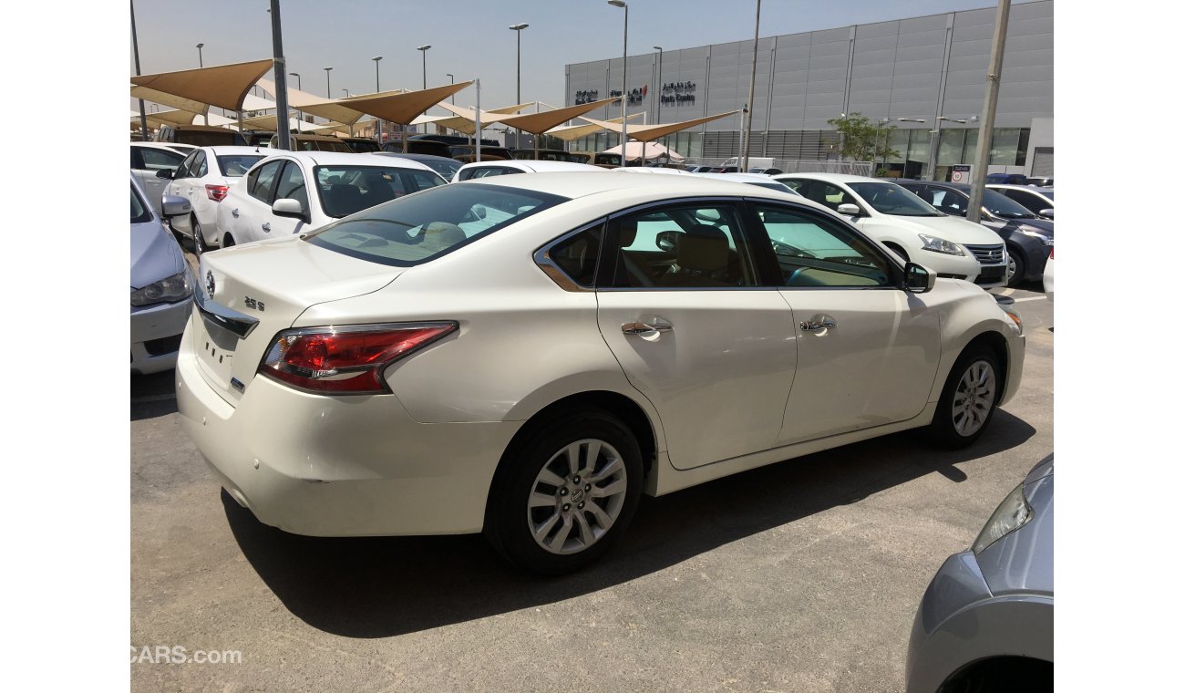 Nissan Altima we offer : * Car finance services on banks * Extended warranty * Registration / export services