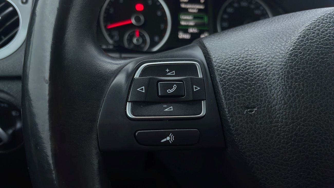 Volkswagen Tiguan SE 2 | Under Warranty | Inspected on 150+ parameters