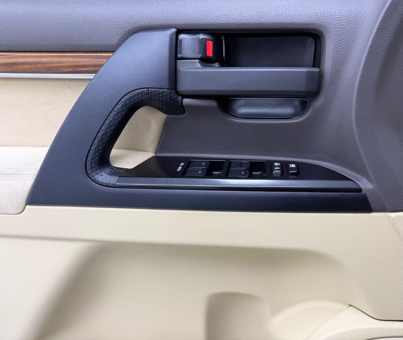 تويوتا لاند كروزر EXR 4.0L 4WD