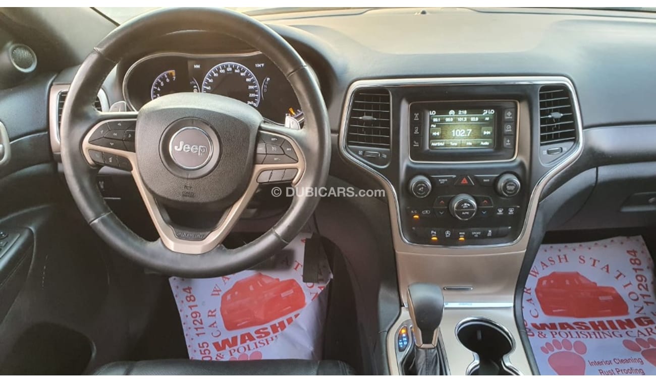 Jeep Grand Cherokee Laredo