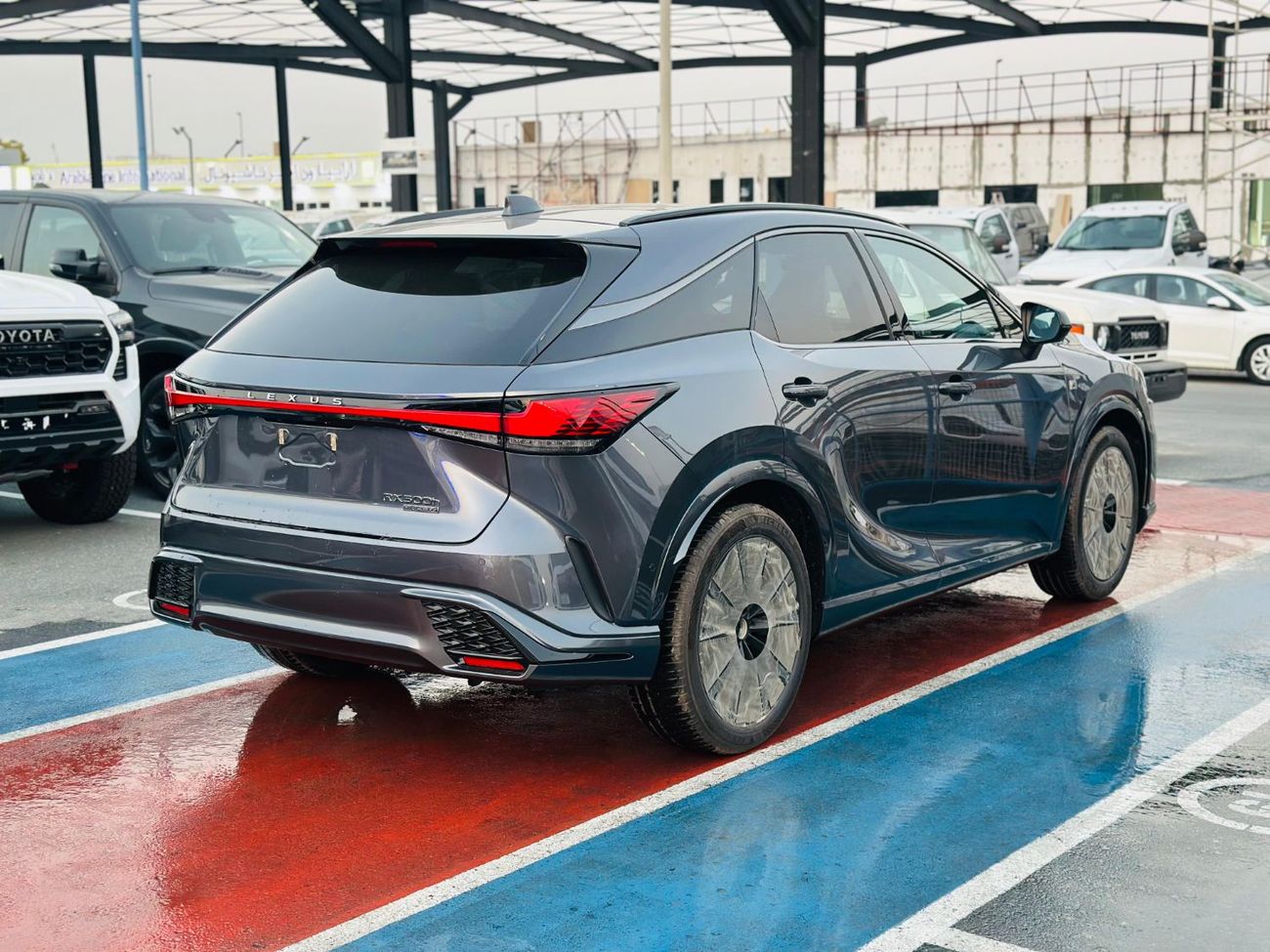 لكزس RX 500h F Sport Performance 2.4L