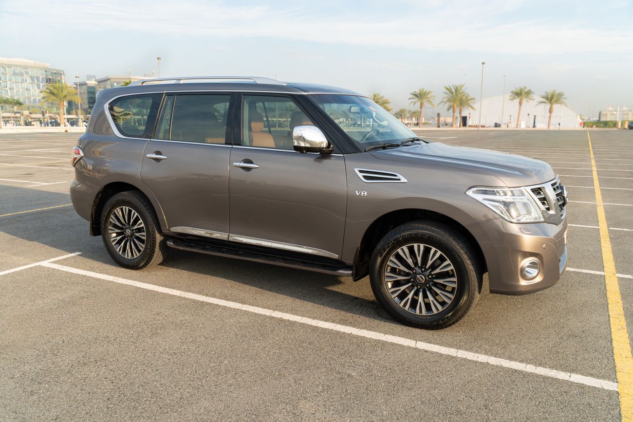 نيسان باترول SE Platinum City 5.6L