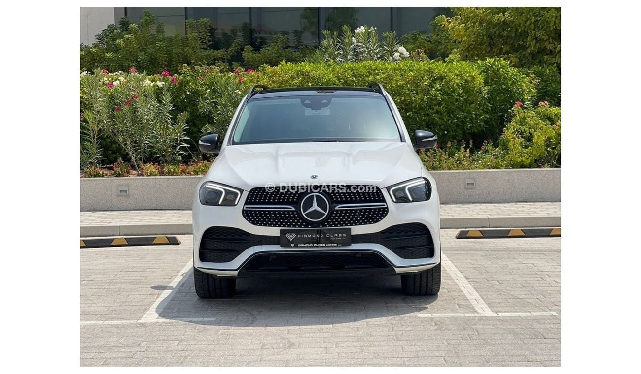 Mercedes-Benz GLE 450 AMG Mercedes GLE 450 AMG Panoramic V6  Head-up Display  2020 GCC Service Contract  Under Warranty
