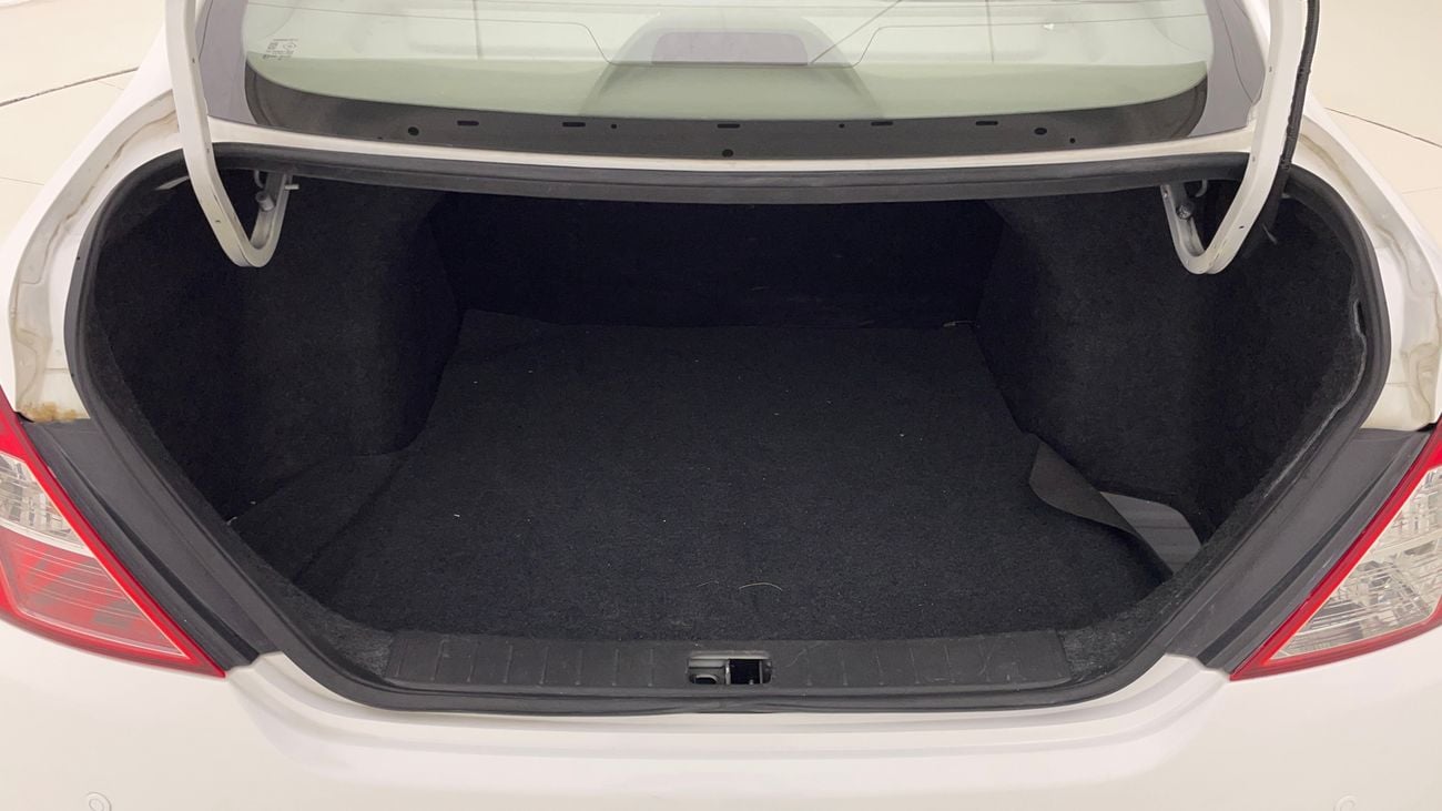 نيسان صني SV 1.5 | بدون دفعة مقدمة | اختبار القيادة في المنزل