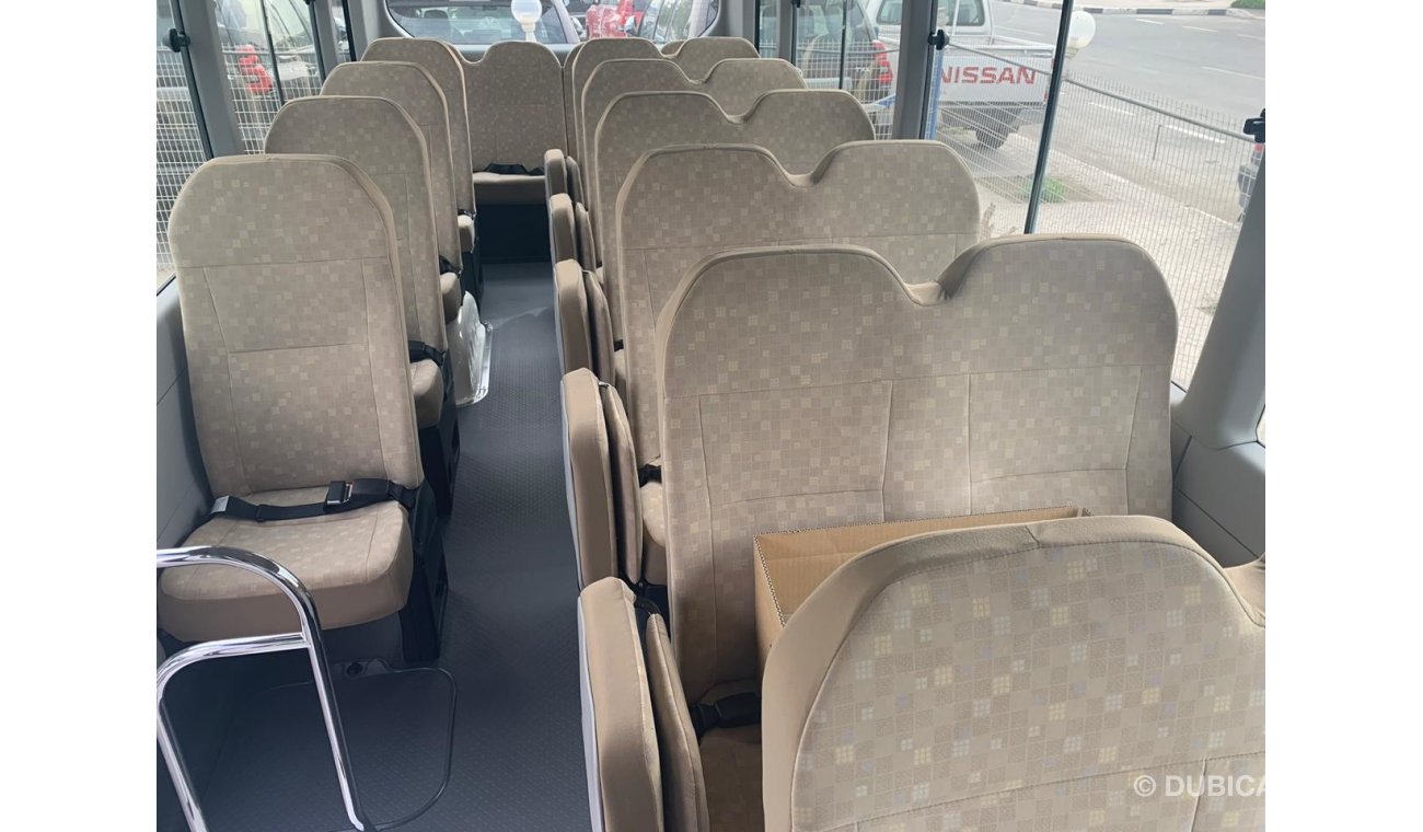 Toyota Coaster 30 SEATS