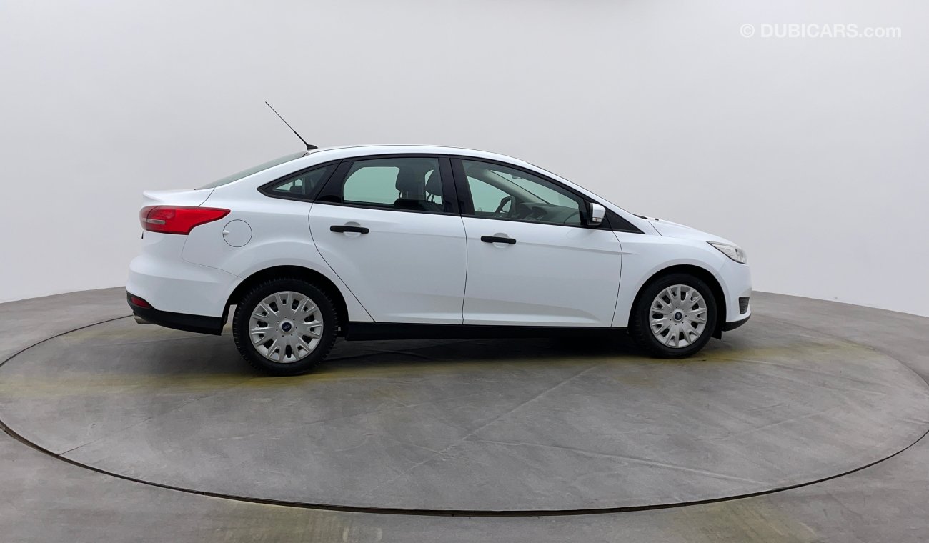 Ford Focus Ambiente 1500