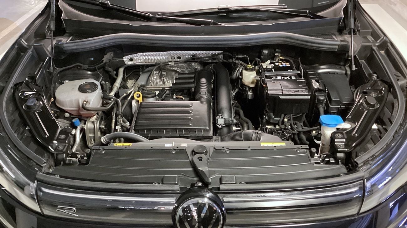 فولكس واجن تيجوان R-Line | شامل الضمان | 0 ﺪﻔﻋﺓ ﺃﻮﻟﻯ