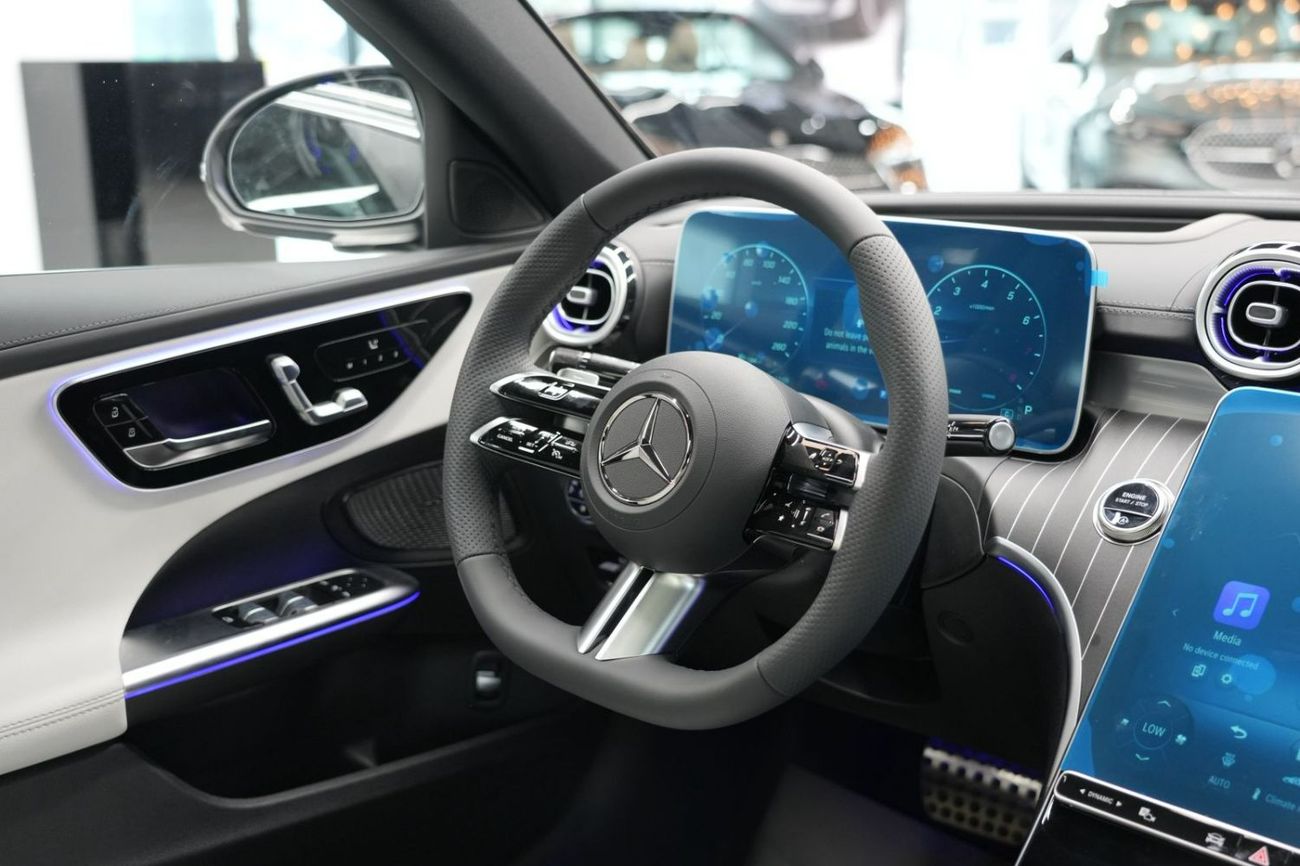 Mercedes-Benz C 200 Mercedes-Benz C 200 | 2026 GCC 0km | Agency Warranty | AMG Package |