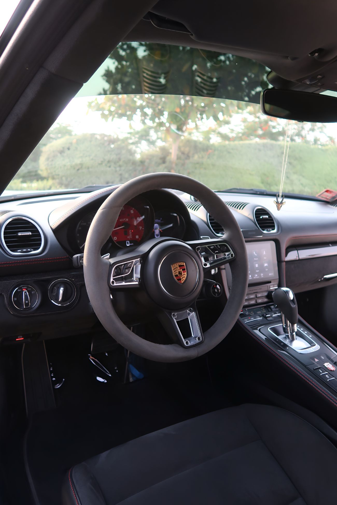 بورش كايمان 718