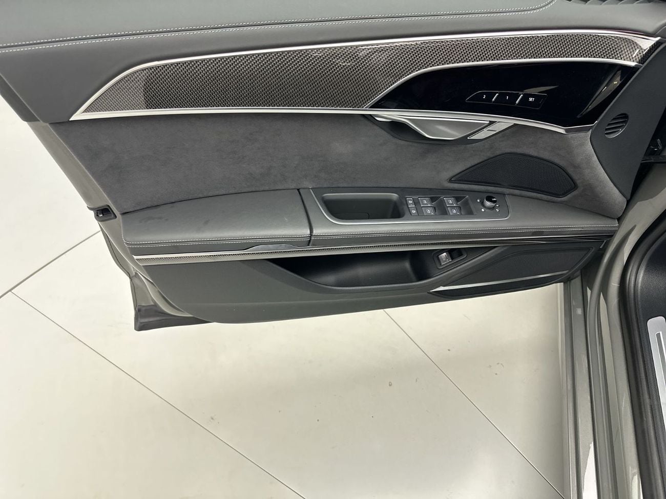 أودي A8 55 TFSI quat 340hp Luxury (Ref# 08308)