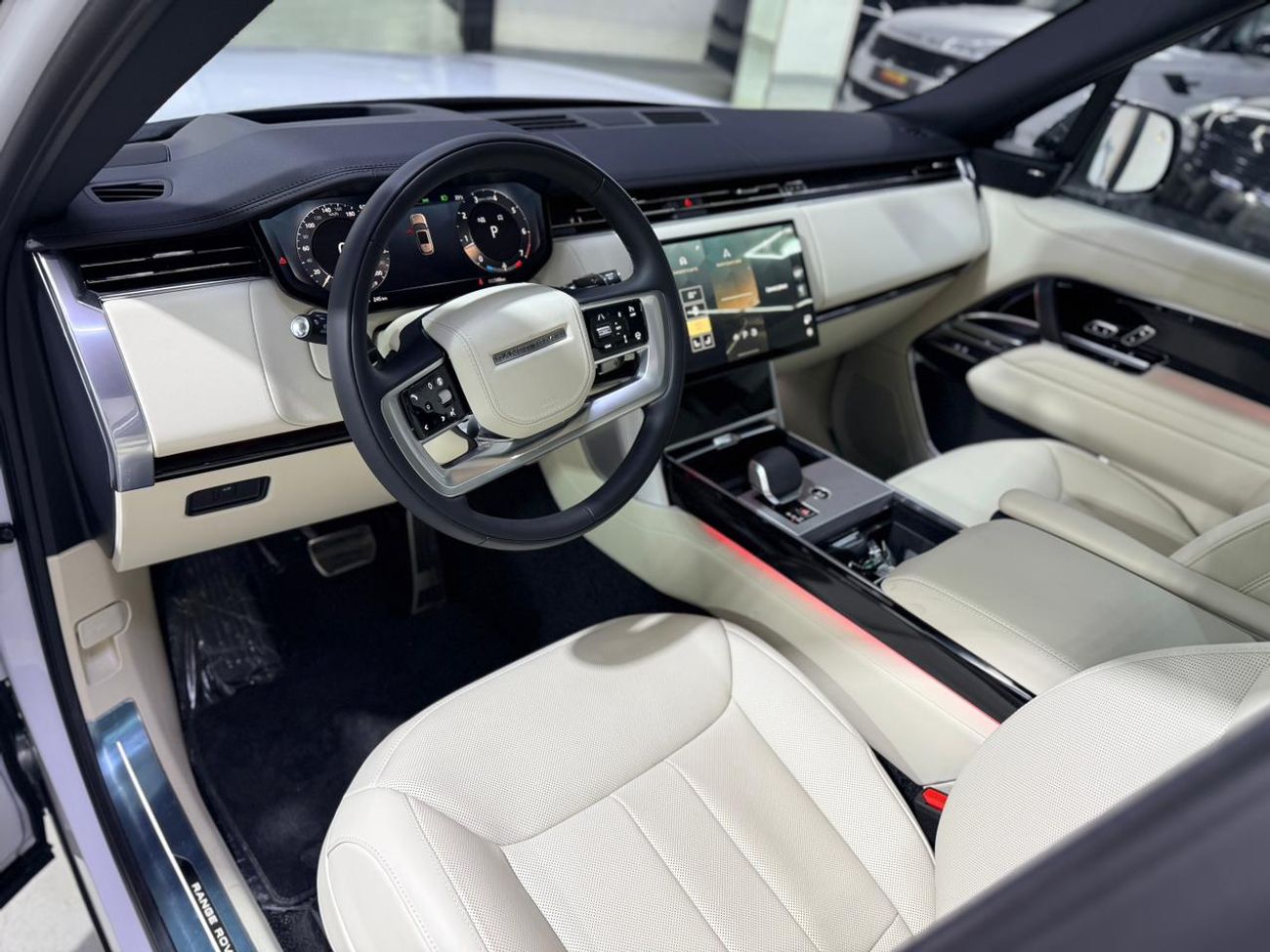 لاند روفر رينج روفر VOGUE SE P400  2025