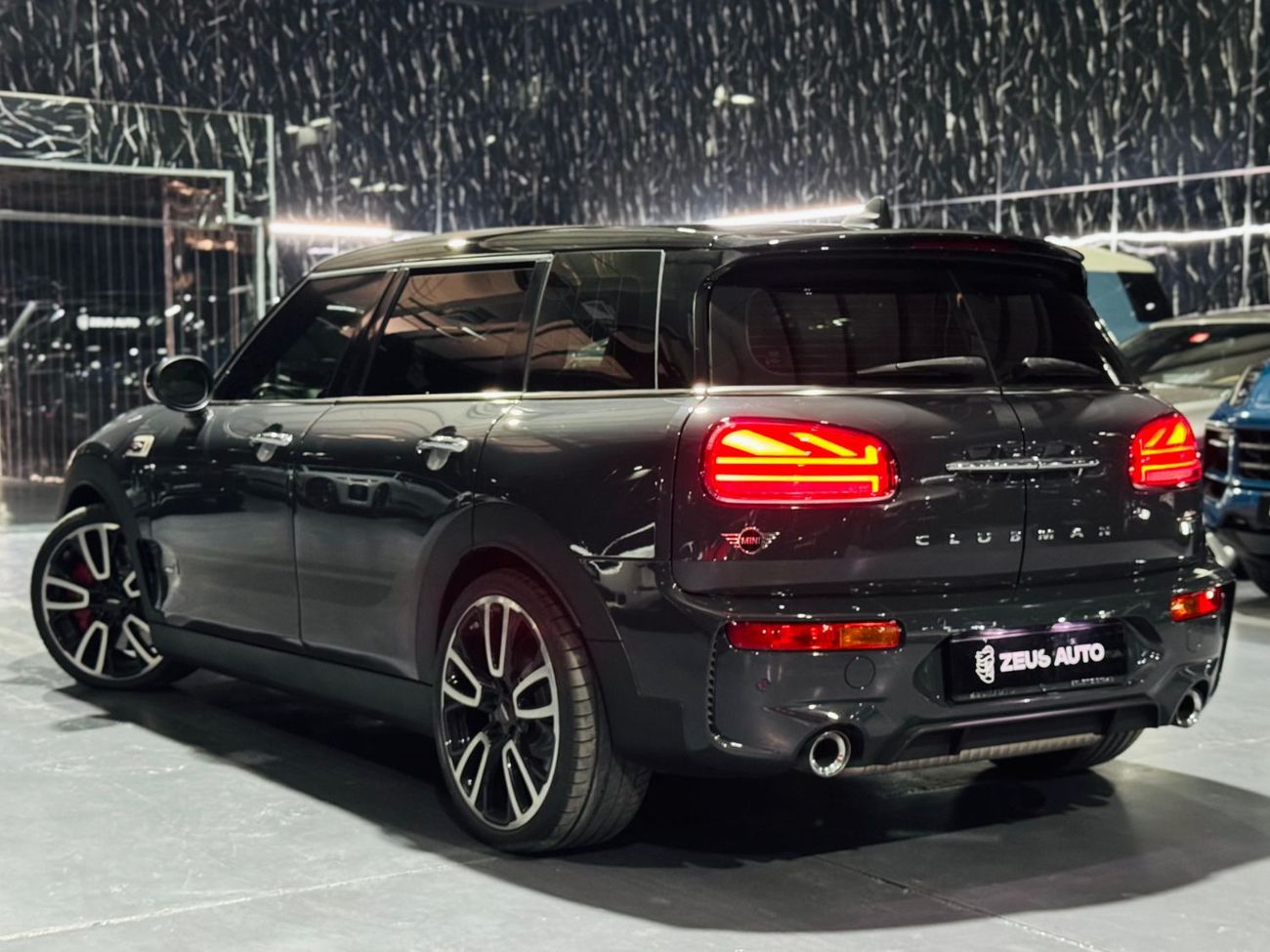 ميني جون كوبر كلوب مان 2022 MINI Clubman JCW All4, Warranty, Full Service History, Very Low Kms, 301HP