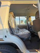 Toyota Land Cruiser 70 LX LC76 / 4.0L V6 PETROL / M/T / DVD CAMERA / 5 DOOR BASIC / 4WD (CODE # 69034)