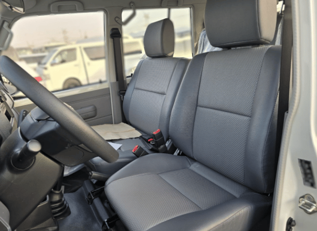 تويوتا لاند كروزر 70 ECTEMP001 - 2025 Toyota LC76 5 Doors Hardtop - 4.2L Diesel Manual – White