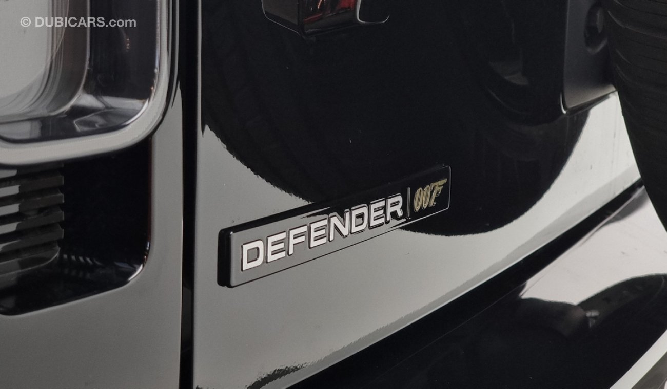 Land Rover Defender 007 Edition - 1 of 300 - Under Warranty and Service Contract