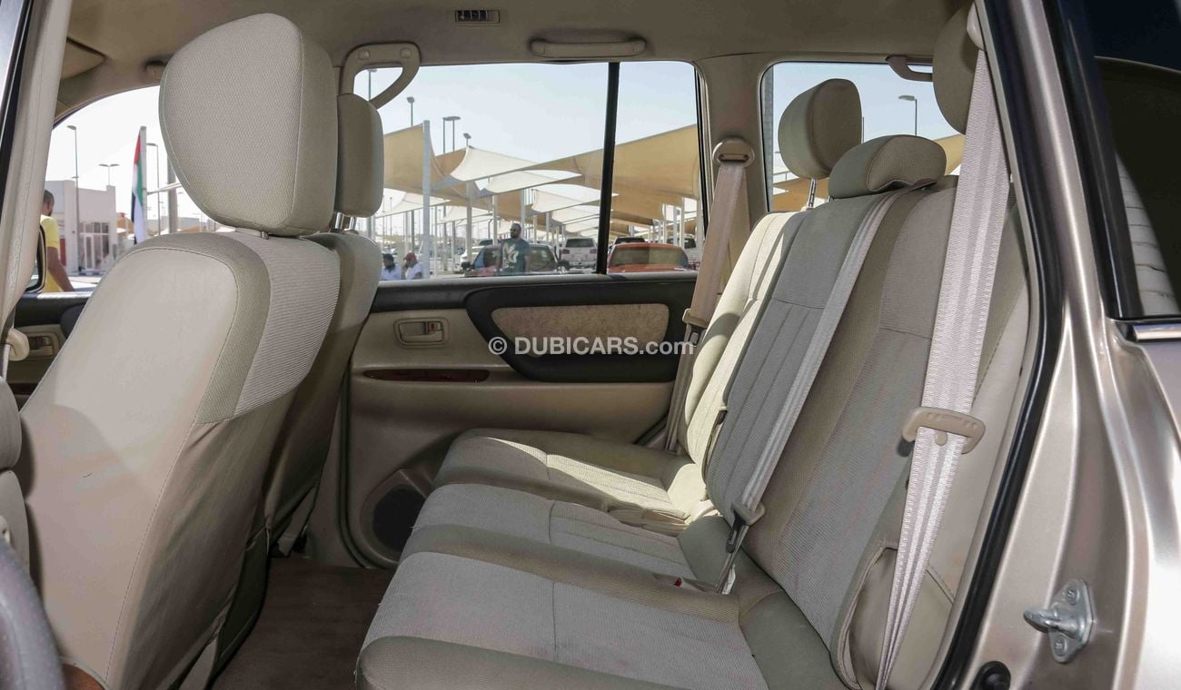 Toyota Land Cruiser GXR V6