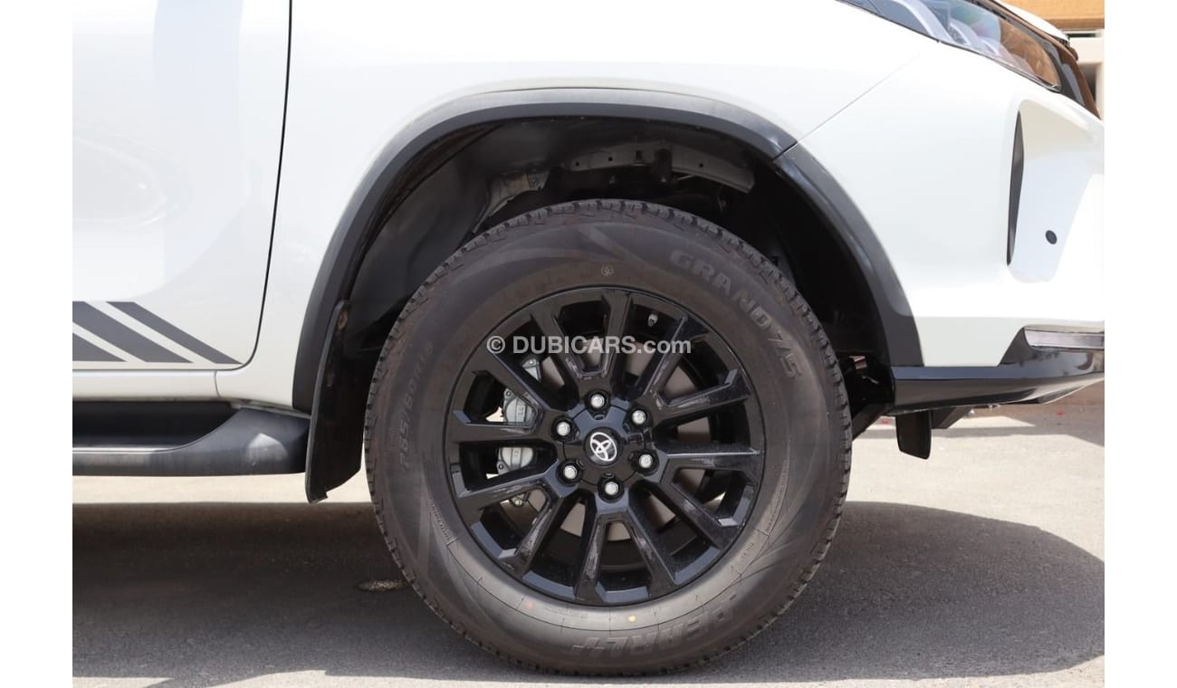 Toyota Fortuner TOYOTA FORTUNER 4.0L LEGENDER