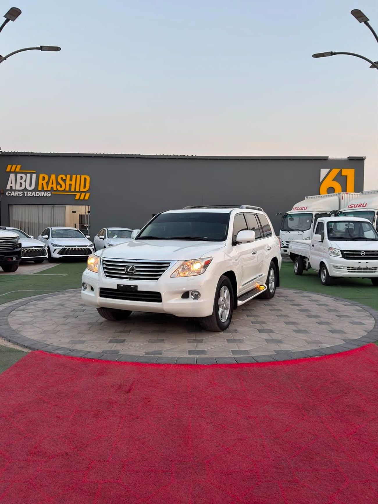 لكزس LX 570 TOP