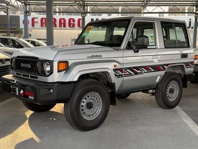 Toyota Land Cruiser 70 GRJ 71 4.0 V6 M/T  **EXPORT ONLY**التصدير فقط خارج الخليج***