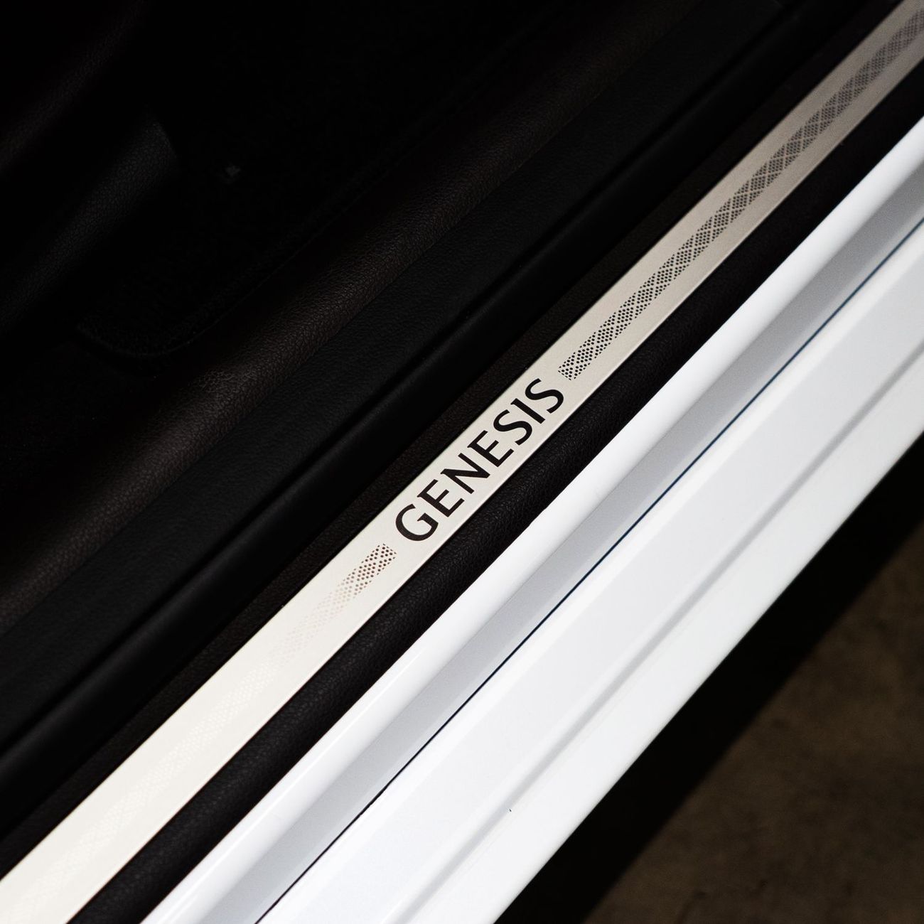 Genesis G80 Premier 2.5L AWD AED 2,490  pm • 0% Downpayment • Genesis G80  • Agency Warranty